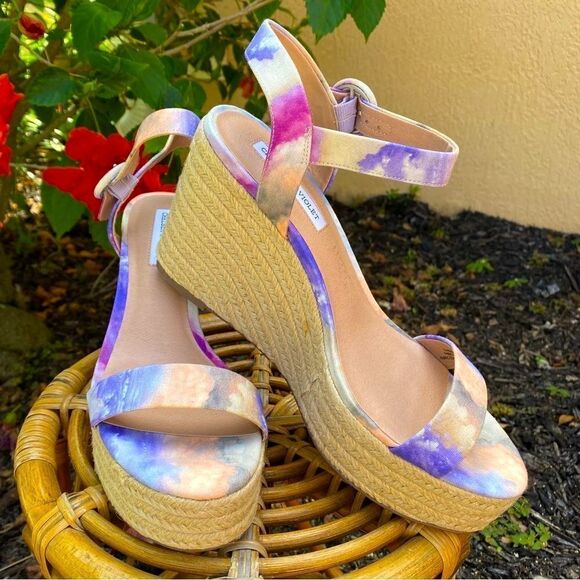 NEW CHELSEA & VIOLET CV-HENNA OPEN TOE ANKLE STRAP TIE-DYE WEDGES 9.5 - Picture 10 of 16